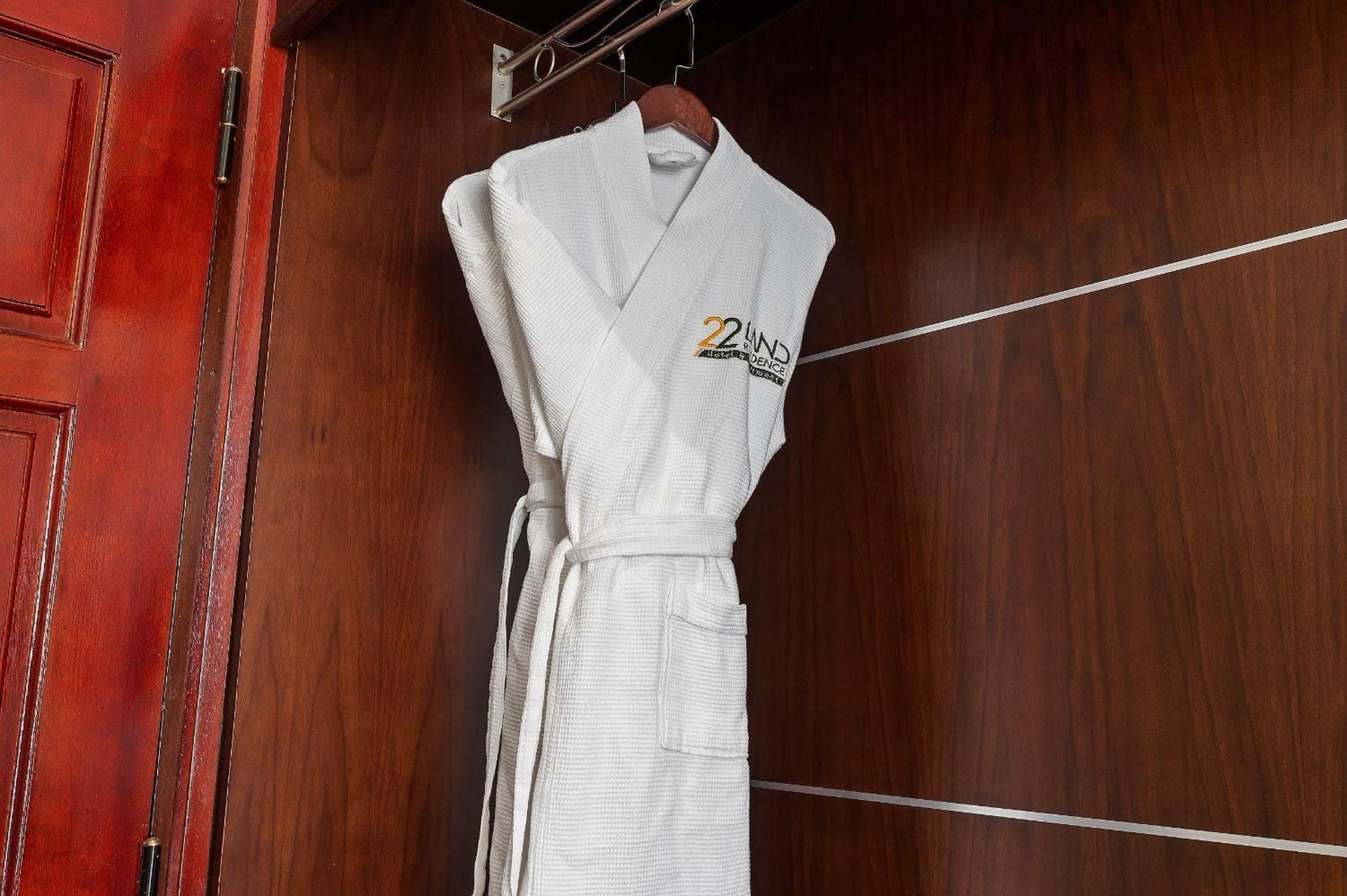 Sunny 22Land Residence Hotel 2 Hanoi Room photo